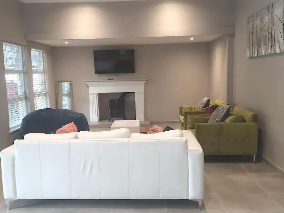 Calmness In Claremont Villa Cape Town