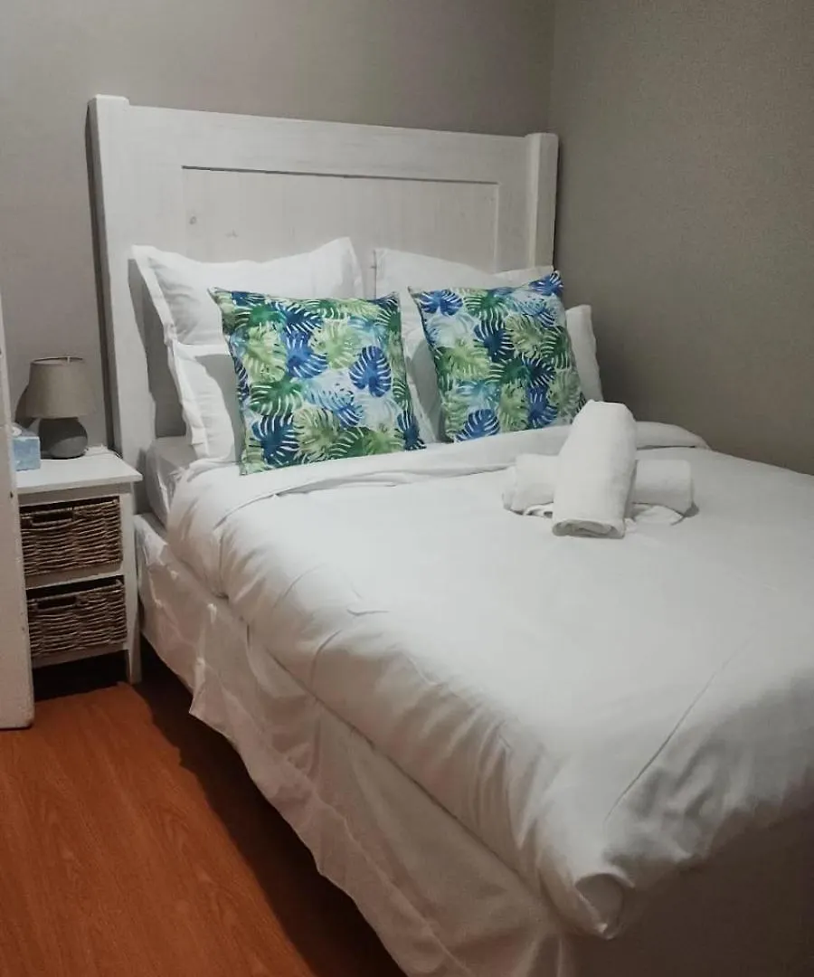 Calmness In Claremont Villa Cape Town Holiday home